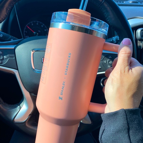 COPY - BRAND NEW!!!SUPER RARE!!Stanley x Starbucks 40oz coral colored trave…